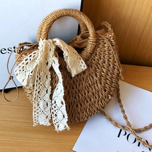 Small Straw Rattan Bag - Picture 4 of 5